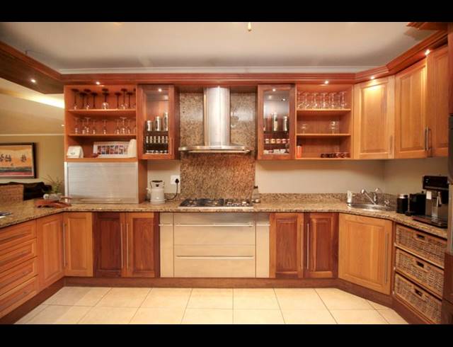 5 BEDROOM HOUSE FOR SALE IN LINKSIDE